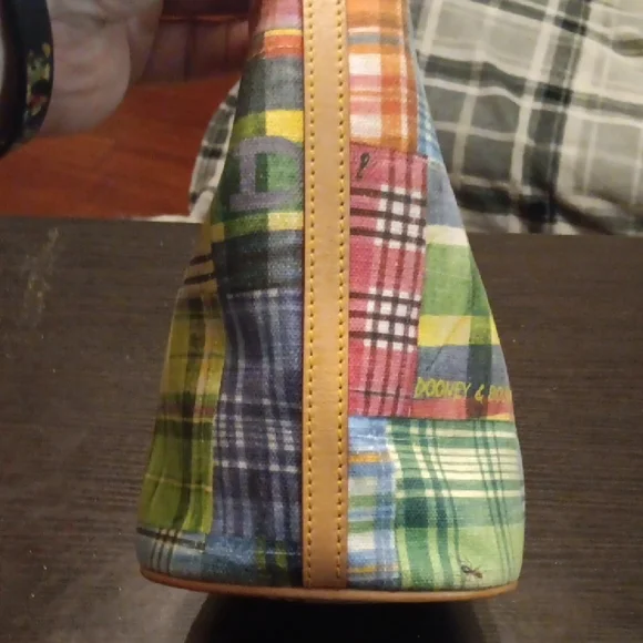Dooney & Bourke Y2K-ERA 2-fer "Picnic Ants Madness" Plaid Canvas Bag & Wristlet - Picture 6 of 16